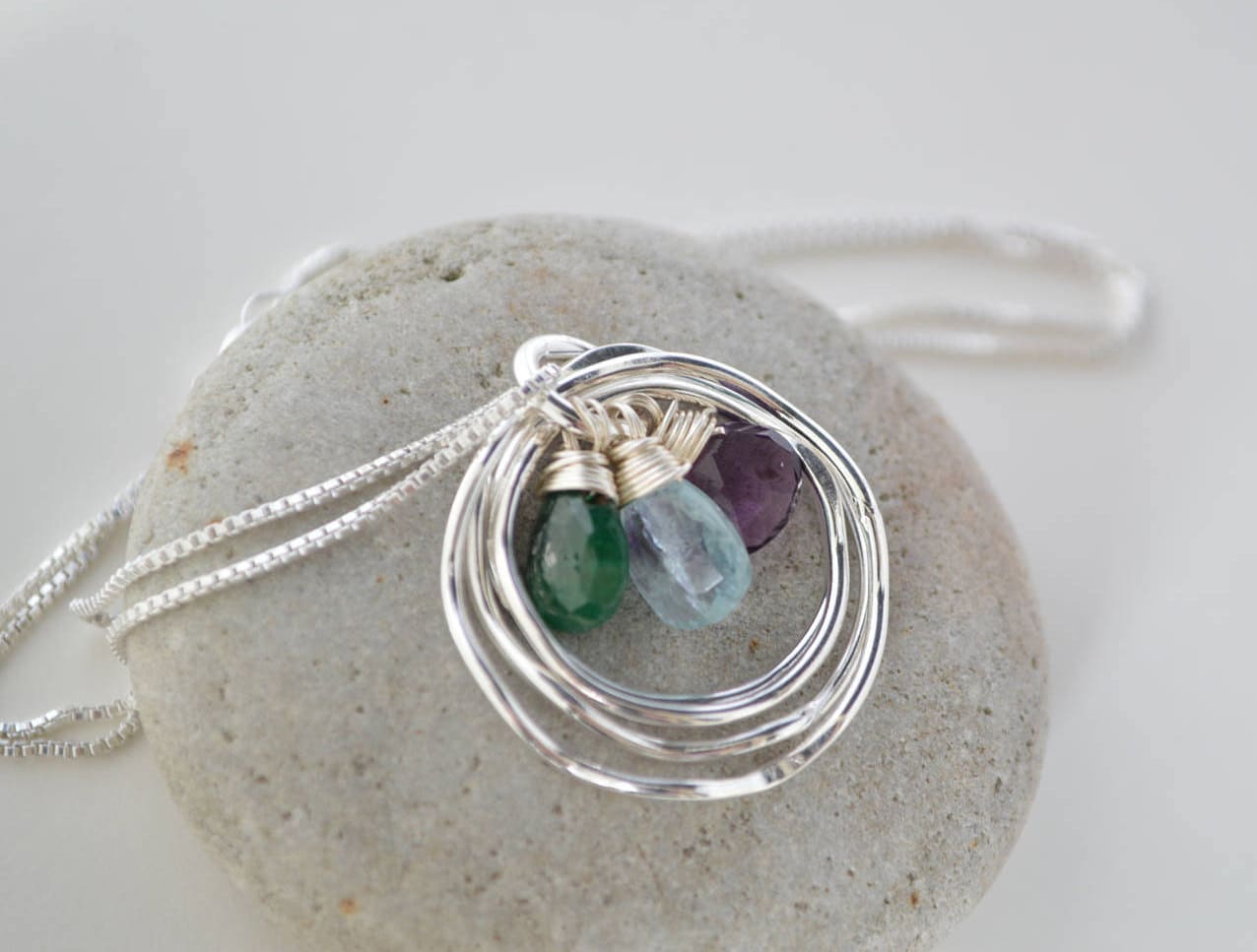 Collar con piedra de nacimiento para madres, regalo de joyería para mamá, collares con 3 piedras de nacimiento, collar para 3 hermanas, joyas para madres, collar familiar, 3 mejores amigas