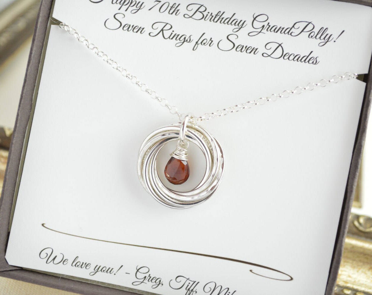 Collar de regalo de 70 cumpleaños para mamá y abuela, regalo de séptimo aniversario para esposa, collar con piedra de nacimiento de enero, joyería con piedra de nacimiento de granate
