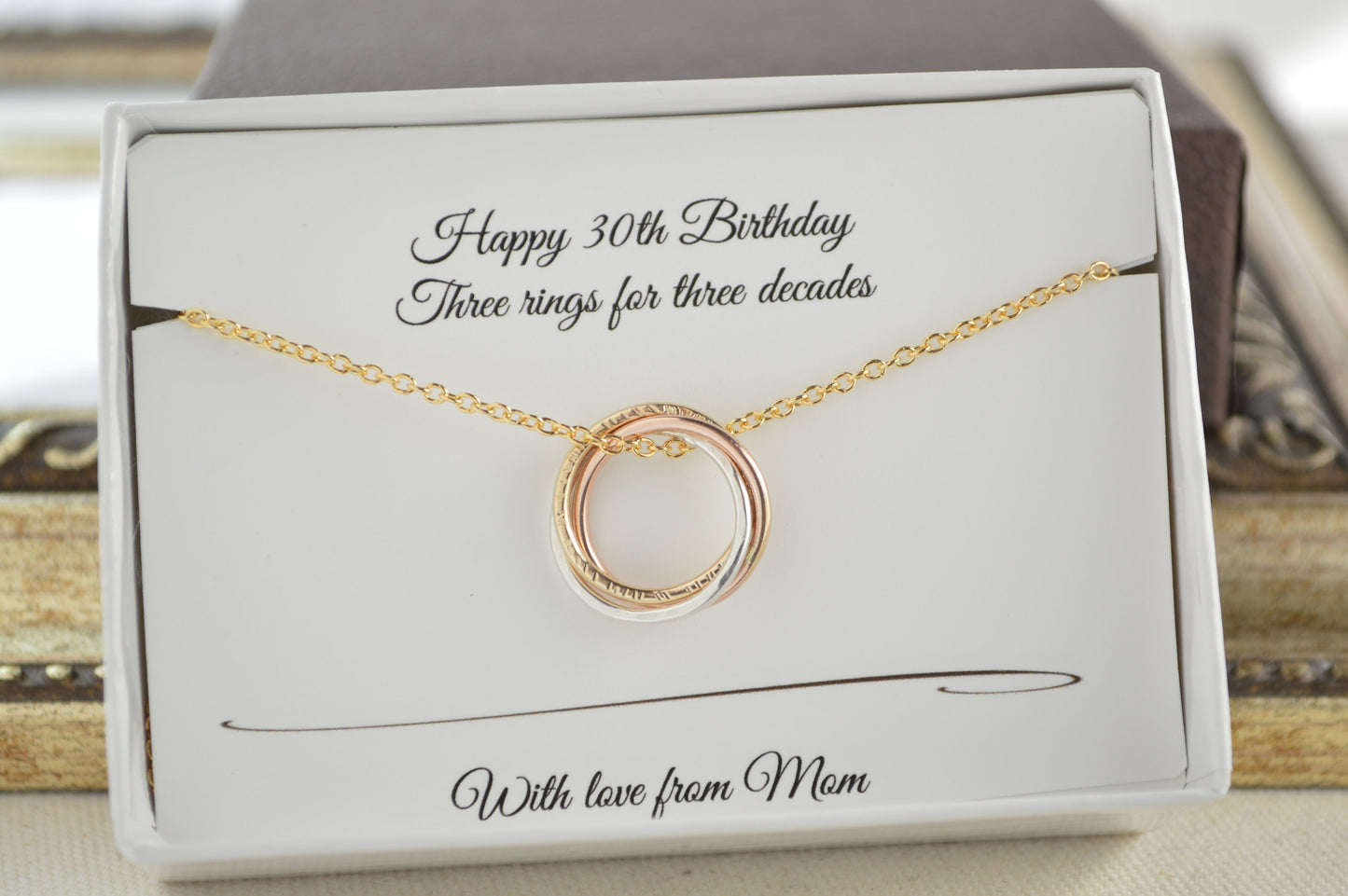 Regalo de cumpleaños número 30 para hija, collar de 3 hermanas, collar de oro rosa, collar pequeño, collar de 3 metales, collares de 3 anillos para 3 décadas