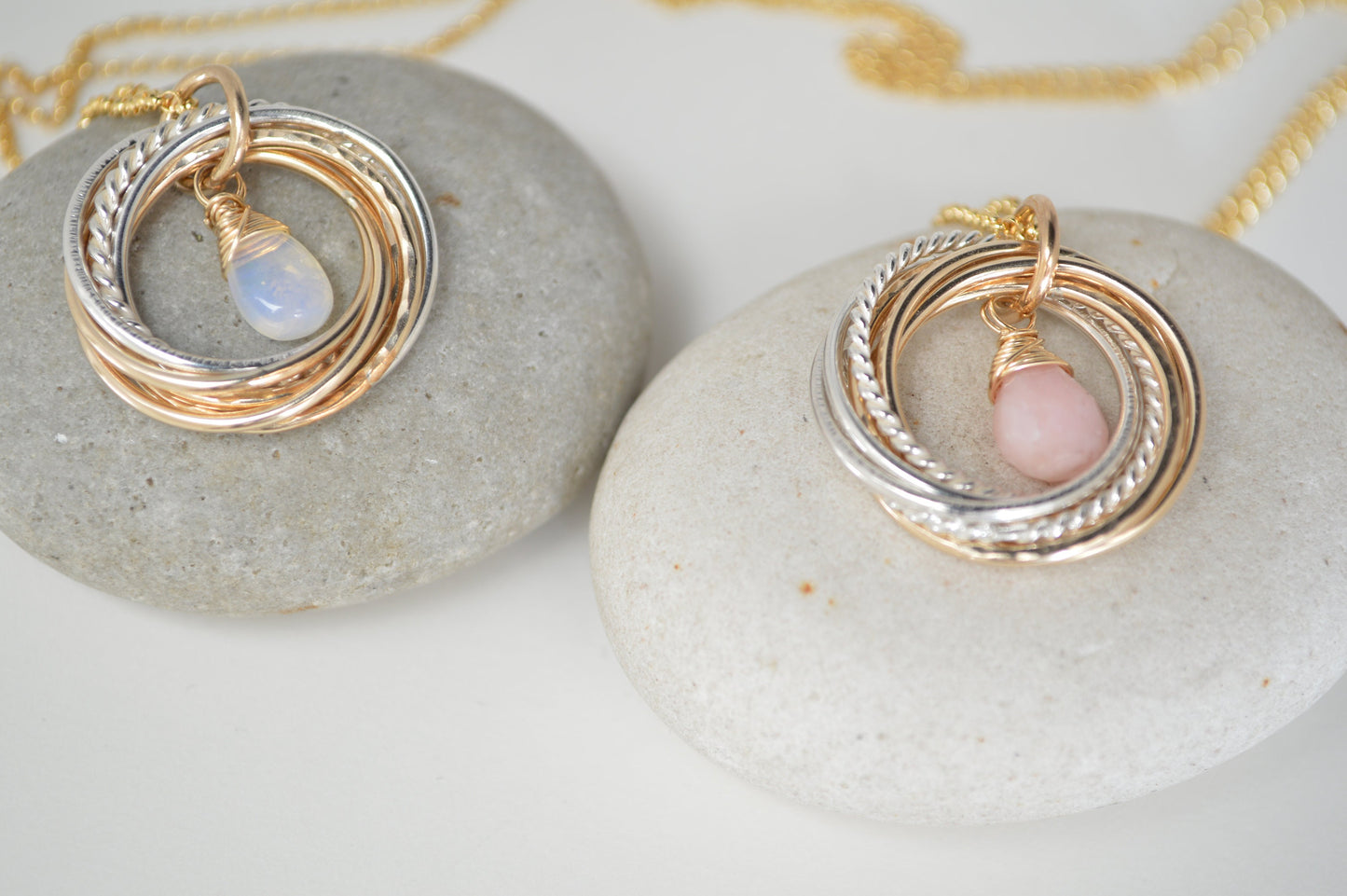 Regalo de 90 cumpleaños para mamá, regalo de 9.º aniversario, piedra natal de octubre, collar con piedra natal de ópalo, 9 anillos, 9 décadas, regalo de 90.º aniversario para la abuela