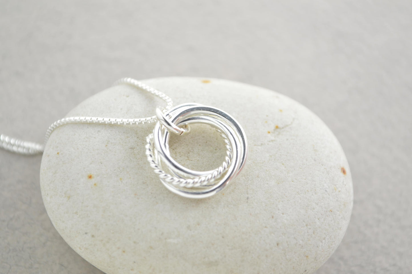 Collar de 50 cumpleaños, collar de 5 décadas, anillos de plata esterlina, regalos de 50 cumpleaños para mujeres, joyas pequeñas, regalo de cumpleaños para ella