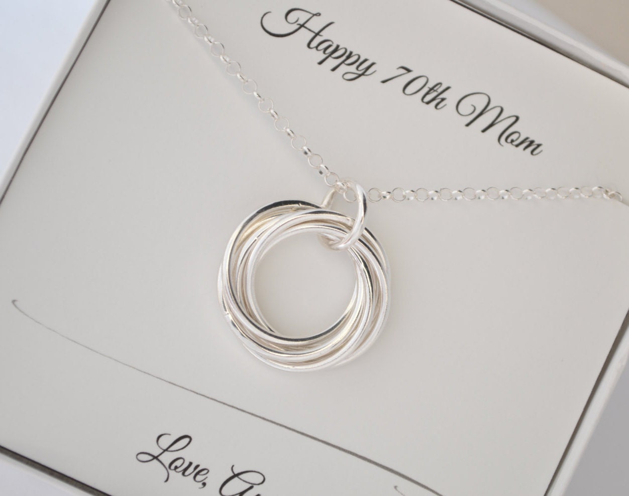 Collar de regalo de 70 cumpleaños para mamá y abuela, regalo de 7.º aniversario para mujeres, collar de abuelas, collar de 7 anillos, regalos de aniversario